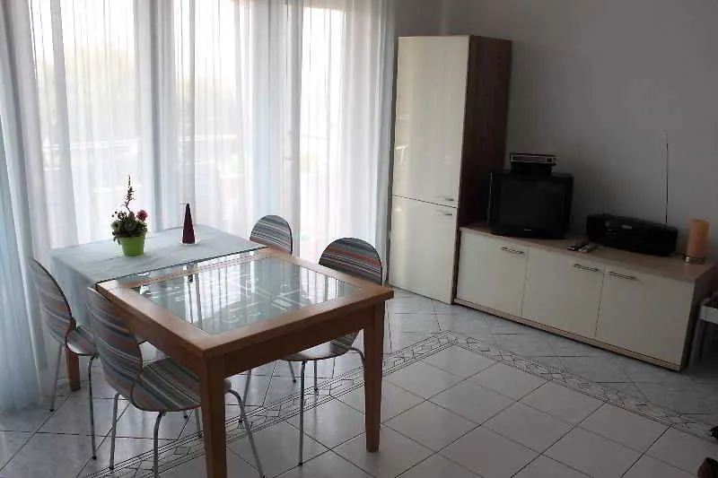 Hotel Anamarija Petrčane 3*,  Kroatien